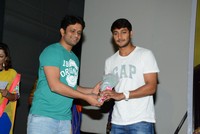 Mariyaan Movie Trailer Launch Photos